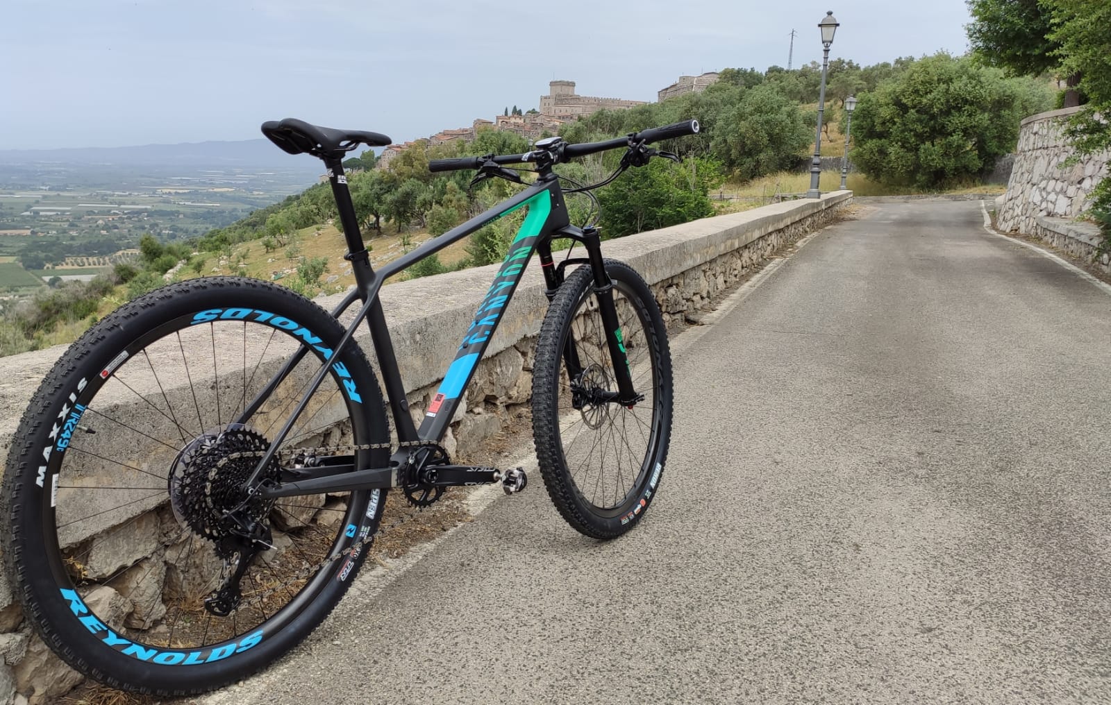 Sermoneta: vietate le bici al centro