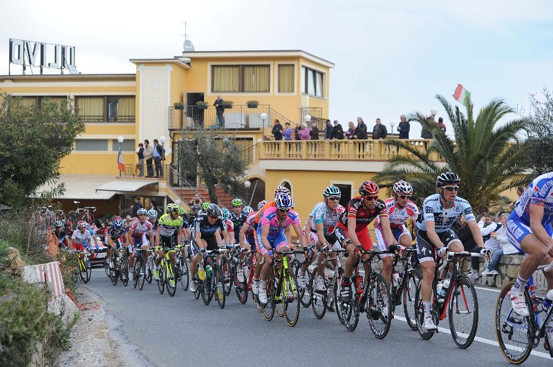 1FF_0301.jpg - Foto : FRANCK FAUGERE / Lapresse19/03/2011 SanremoCorsa Ciclistica Milano - SanremoNella foto la corsaPhoto : FRANCK FAUGERE / Lapresse19/03/2011 SanremoMilano - Sanremo Cycling raceIn the picture the race