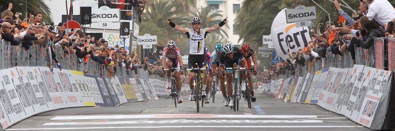 BUD82574.jpg - Foto : Daniele Badolato / Lapresse19/03/2011 SanremoCorsa Ciclistica Milano - SanremoNella foto la vittoria di Matthew Harley GossPhoto : Daniele Badolato / Lapresse19/03/2011 SanremoMilano - Sanremo Cycling raceIn the picture Matthew Harley Goss