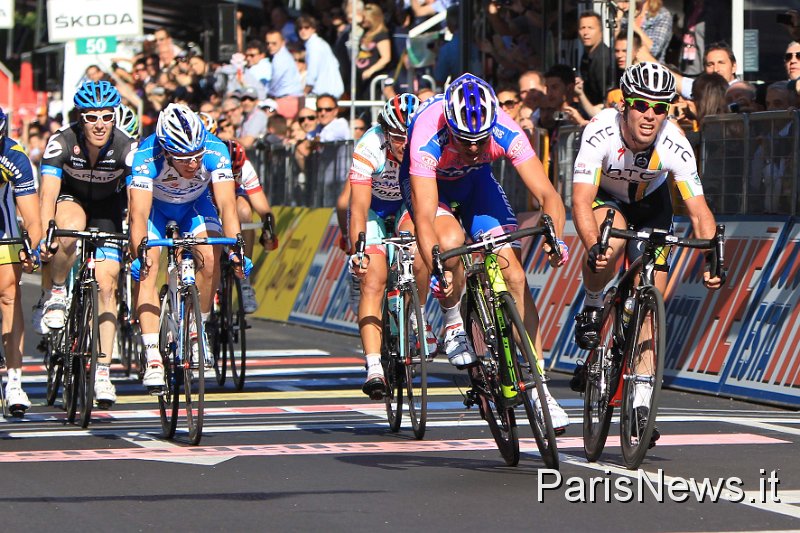 BUD08849.jpg - Foto : Daniele Badolato / Lapresse08/05/2011 ParmaGiro d'Italia 2011 - Seconda TappaNella foto l'arrivoPhoto : Daniele Badolato / Lapresse08/05/2011 ParmaGiro d'Italia 2011 - Second StageIn the picture the arrival