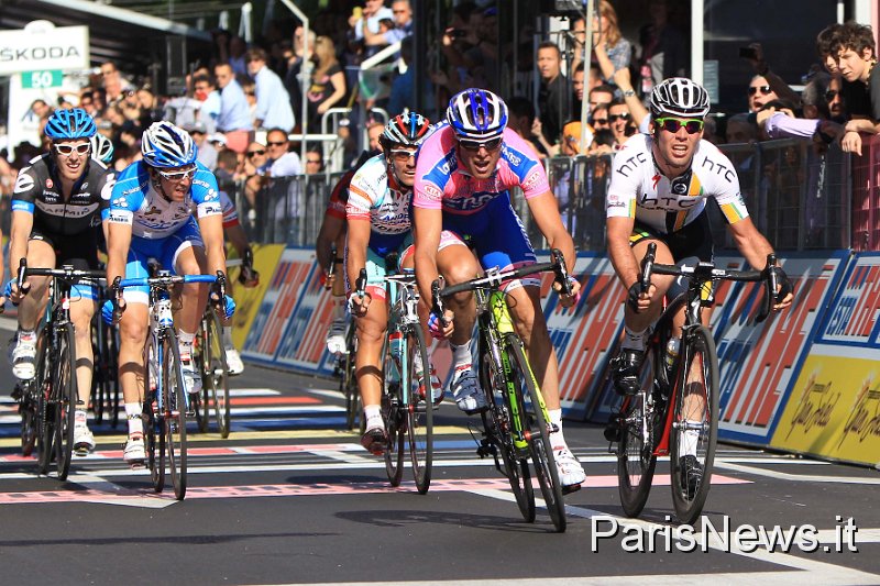BUD08850.jpg - Foto : Daniele Badolato / Lapresse08/05/2011 ParmaGiro d'Italia 2011 - Seconda TappaNella foto l'arrivoPhoto : Daniele Badolato / Lapresse08/05/2011 ParmaGiro d'Italia 2011 - Second StageIn the picture the arrival