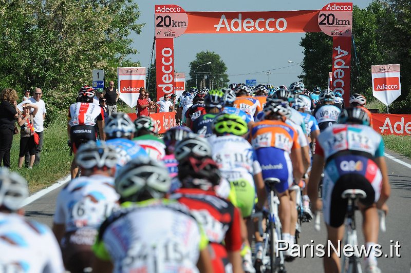 FAU008.JPG - Franck Faugere - LaPresse08 05 2011 ParmasportGiro d'Italia arrivo Parmanella foto: Franck Faugere - LaPresse08 05 2011 ParmaGiro d'Italia second stagein the photo: