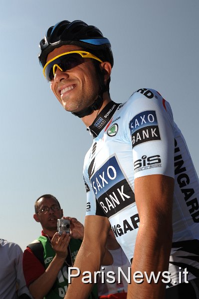 FAU030.JPG - Franck Faugere - LaPresse08 05 2011 AlbasportGiro d'Italia Seconda Tappanella foto: Alberto Contador (esp) / saxo bank sungardFranck Faugere - LaPresse08 05 2011 ParmaGiro d'Italia second stagein the photo: Alberto Contador (esp) / saxo bank sungard