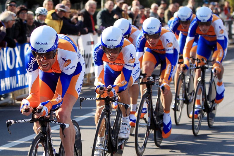 BUD87739.jpg - Foto : Daniele Badolato / Lapresse09/03/2011 Marina di CarraraCorsa Ciclistica Tirreno - AdriaticoNella foto la squadra vincitrice Rabobank Cycling teamPhoto : Daniele Badolato / Lapresse09/03/2011 Marina di CarraraTirreno - Adriatico Cycling raceIn the picture Rabobank Cycling team