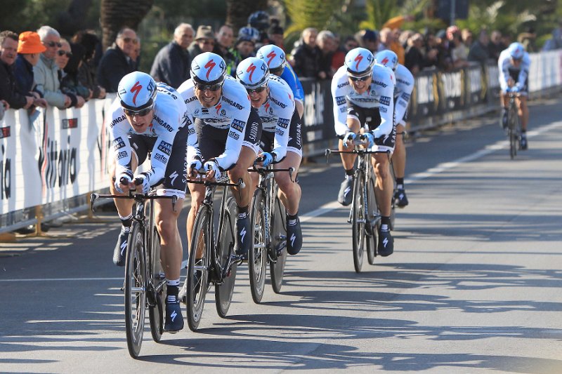 BUD87920.jpg - Foto : Daniele Badolato / Lapresse09/03/2011 Marina di CarraraCorsa Ciclistica Tirreno - AdriaticoNella foto la squadra Saxobank SungardPhoto : Daniele Badolato / Lapresse09/03/2011 Marina di CarraraTirreno - Adriatico Cycling raceIn the picture Saxobank Sungard team