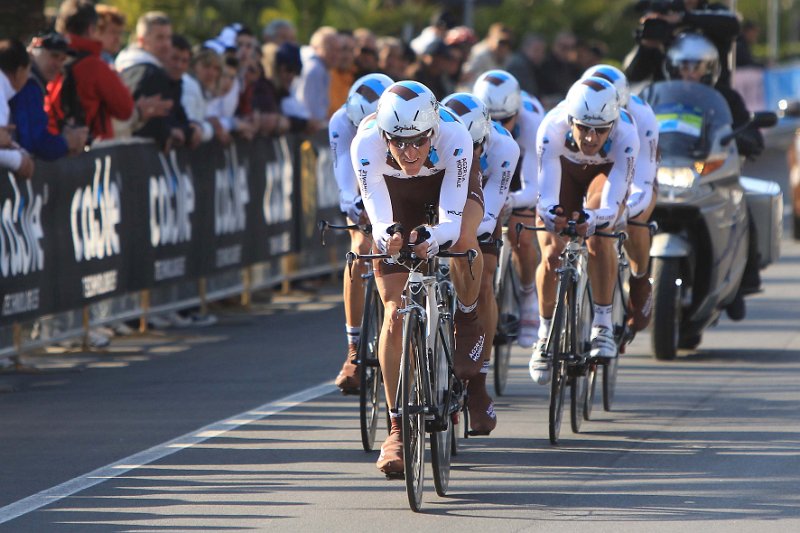 BUD88125.jpg - Foto : Daniele Badolato / Lapresse09/03/2011 Marina di CarraraCorsa Ciclistica Tirreno - AdriaticoNella foto la squadra AG2R La MondialePhoto : Daniele Badolato / Lapresse09/03/2011 Marina di CarraraTirreno - Adriatico Cycling raceIn the picture AG2R La Mondiale team