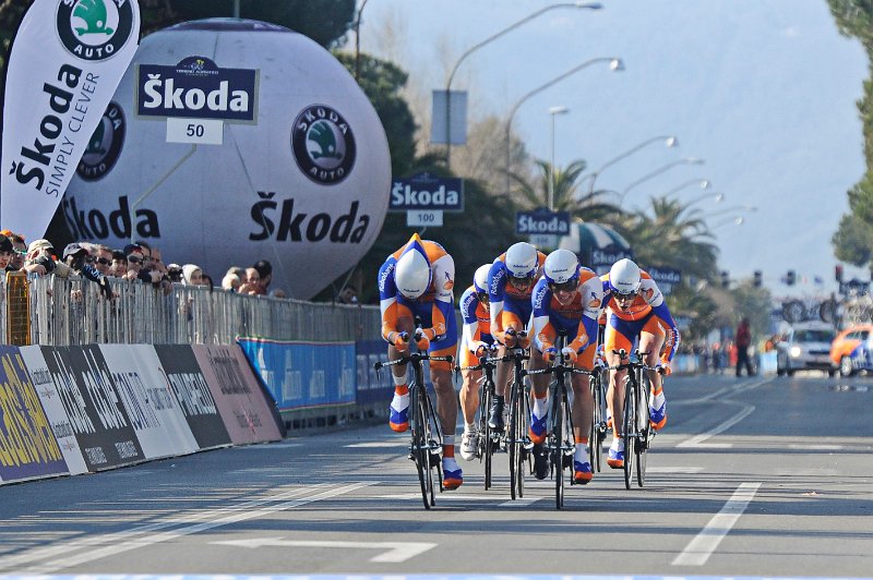 TirrenoAdriatico38.JPG - Gian Mattia D'Alberto - LaPresse09 03 2011 Marina di Carrara MSsport ciclismocorsa ciclistica "Tirreno Adriatico"nella foto: la Rabobank, vincitrice della cronosquadraGian Mattia D'Alberto - LaPresse09 03 2011 Marina di Carrara"Tirreno Adriatico" Cycling racein the picture: Rabobank , chronoteam's winners