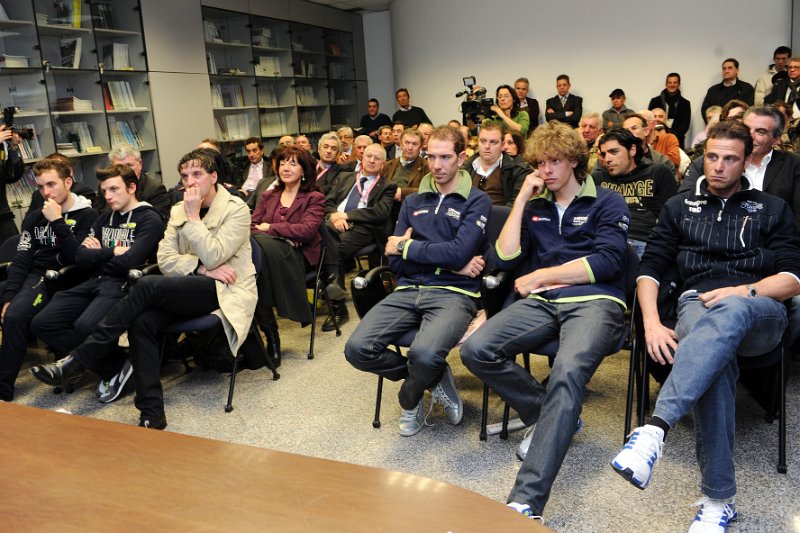 _GM12184.JPG - Â© Gian Mattia D'Alberto/LaPresse08-02-2011 Carrarainternipresentazione della gara di ciclismo Tirreno - Adriatico 2011nella foto: la sala della conferenza stampaÂ© Gian Mattia D'Alberto/LaPresse08-02-2011 CarraraCycling race Tirreno - Adriatico 2011in the photo: the press conference