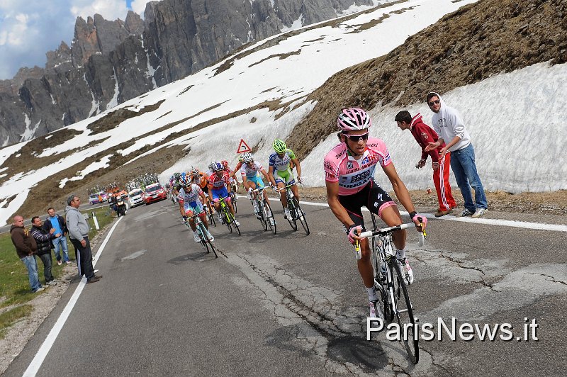 2FF_0855.JPG - Foto : Franck Faugere - LaPresse22 05 2011 Conegliano-Gardeccia/Val di FassasportGiro d'Italia tappa 15 - Conegliano - Gardeccia/Val di Fassanella foto: Alberto ContadorPhoto : Franck Faugere - LaPresse22 05 2011 Conegliano-Gardeccia/Val di FassaGiro d'Italia stage 15 - Conegliano - Gardeccia/Val di Fassain the photo: Alberto Contador