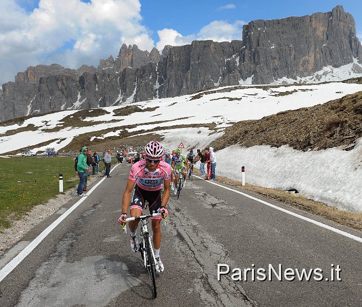 2FF_0858.JPG - Foto : Franck Faugere - LaPresse22 05 2011 Conegliano-Gardeccia/Val di FassasportGiro d'Italia tappa 15 - Conegliano - Gardeccia/Val di Fassanella foto: Alberto ContadorPhoto : Franck Faugere - LaPresse22 05 2011 Conegliano-Gardeccia/Val di FassaGiro d'Italia stage 15 - Conegliano - Gardeccia/Val di Fassain the photo: Alberto Contador