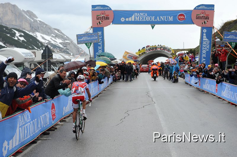 2FF_0971.JPG - Foto : Franck Faugere - LaPresse22 05 2011 Conegliano-Gardeccia/Val di FassasportGiro d'Italia tappa 15 - Conegliano - Gardeccia/Val di Fassanella foto: Stefano GarzelliPhoto : Franck Faugere - LaPresse22 05 2011 Conegliano-Gardeccia/Val di FassaGiro d'Italia stage 15 - Conegliano - Gardeccia/Val di Fassain the photo: Stefano Garzelli