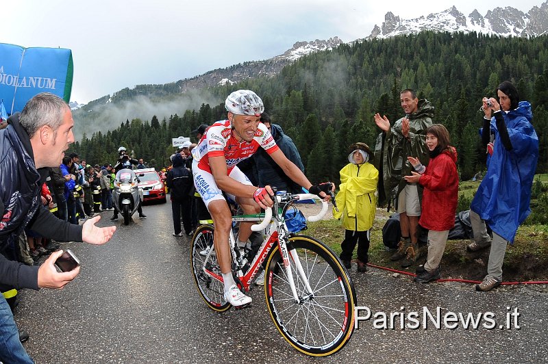 2FF_1005.JPG - Foto : Franck Faugere - LaPresse22 05 2011 Conegliano-Gardeccia/Val di FassasportGiro d'Italia tappa 15 - Conegliano - Gardeccia/Val di Fassanella foto: Stefano GarzelliPhoto : Franck Faugere - LaPresse22 05 2011 Conegliano-Gardeccia/Val di FassaGiro d'Italia stage 15 - Conegliano - Gardeccia/Val di Fassain the photo: Stefano Garzelli