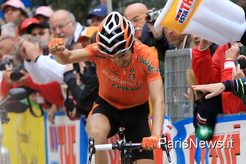 BUD07834.jpg - Daniele Badolato - LaPresse22 05 2011 GardecciasportGiro d'Italia quindicesima tappanella foto: Mikel NieveDaniele Badolato- LaPresse22 05 2011 GardecciaGiro d'Italia Fifteenth stagein the photo: Mikel Nieve