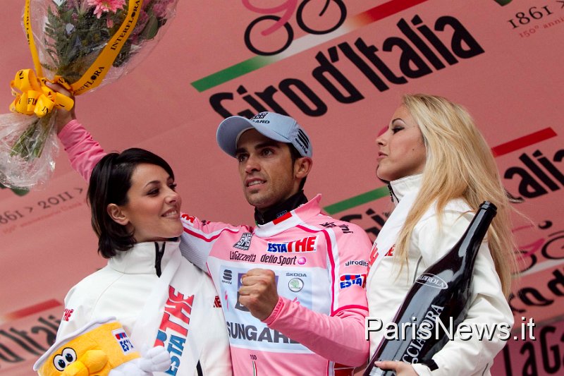 BUD08107.jpg - Daniele Badolato - LaPresse22 05 2011 GardecciasportGiro d'Italia quindicesima tappanella foto: Alberto ContadorDaniele Badolato- LaPresse22 05 2011 GardecciaGiro d'Italia Fifteenth stagein the photo: Alberto Contador