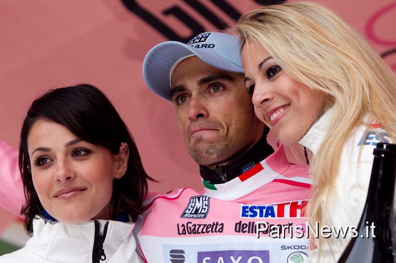 BUD08132.jpg - Daniele Badolato - LaPresse22 05 2011 GardecciasportGiro d'Italia quindicesima tappanella foto: Alberto ContadorDaniele Badolato- LaPresse22 05 2011 GardecciaGiro d'Italia Fifteenth stagein the photo: Alberto Contador