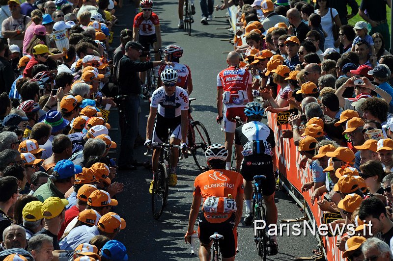 _GM31264.JPG - Gian Mattia D'Alberto - LaPresse22 05 2011 Conegliano VenetosportGiro d'Italia partenza quindicesima tappanella foto: partenzaGian Mattia D'Alberto - LaPresse22 05 2011 ConeglianoGiro d'Italia fifthteenth stagein the photo: the start