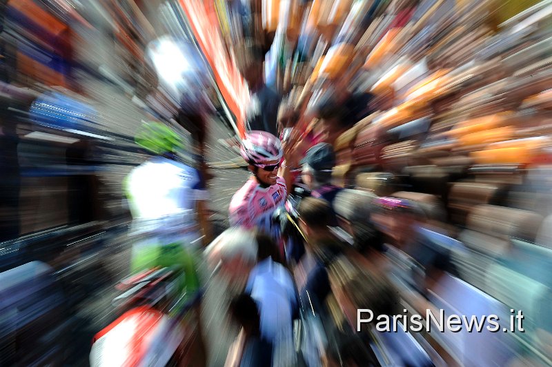 _GM31319.JPG - Gian Mattia D'Alberto - LaPresse22 05 2011 Conegliano VenetosportGiro d'Italia partenza quindicesima tappanella foto: Alberto ContadorGian Mattia D'Alberto - LaPresse22 05 2011 ConeglianoGiro d'Italia fifthteenth stagein the photo: Alberto Contador