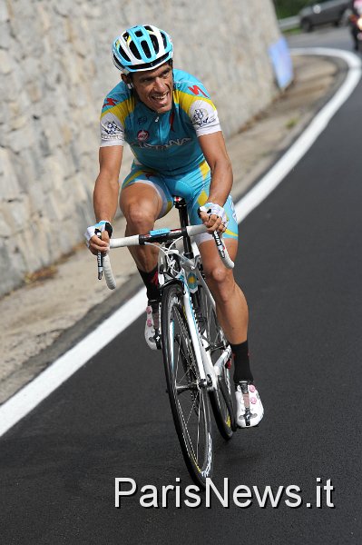 3FF_0254.JPG - Foto : Franck Faugere - LaPresse27 05 2011 Bergamo-MacugnagasportGiro d'Italia tappa 19 - Bergamo - Macugnaganella foto: Paolo TiralongoPhoto : Franck Faugere - LaPresse27 05 2011 Bergamo-MacugnagaGiro d'Italia stage 19 - Bergamo - Macugnagain the photo: Paolo Tiralongo