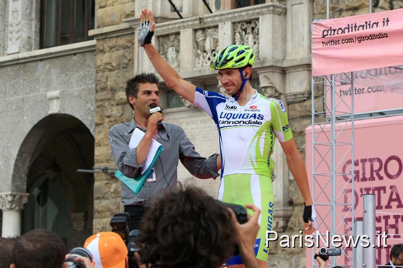 DAN19296.jpg - Daniele Badolato - LaPresse27 05 2011 BergamosportGiro d'Italia Diciannovesima tappanella foto: Alessandro VanottiDaniele Badolato - LaPresse27 05 2011 BergamoGiro d'Italia Nineteenth stagein the photo: Alessandro Vanotti