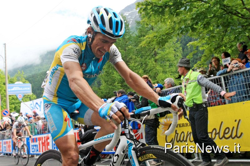 DAN19373.jpg - Daniele Badolato - LaPresse27 05 2011 MacugnagasportGiro d'Italia Diciannovesima tappanella foto: Paolo TiralongoDaniele Badolato - LaPresse27 05 2011 MacugnagaGiro d'Italia Nineteenth stagein the photo: Paolo Tiralongo
