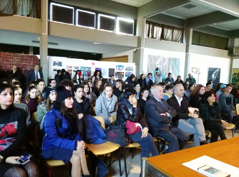 Latina, Sindaco ed Assessore Di Muro in visita al Liceo Artistico